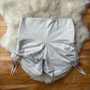 Mila Yoga Wear High Waisted Shorts